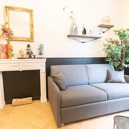 アパート Le Cabinet De Curiosite - La Bonne Marienne アンジェ