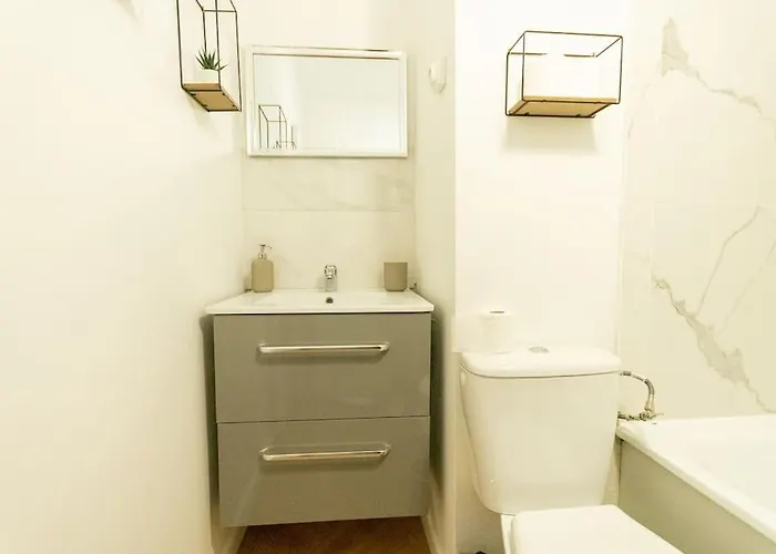 Apartament Le Cabinet De Curiosite - La Bonne Marienne